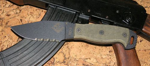 Нож с фиксированным клинком Ontario "RD4 Black Micarta", серрейтор