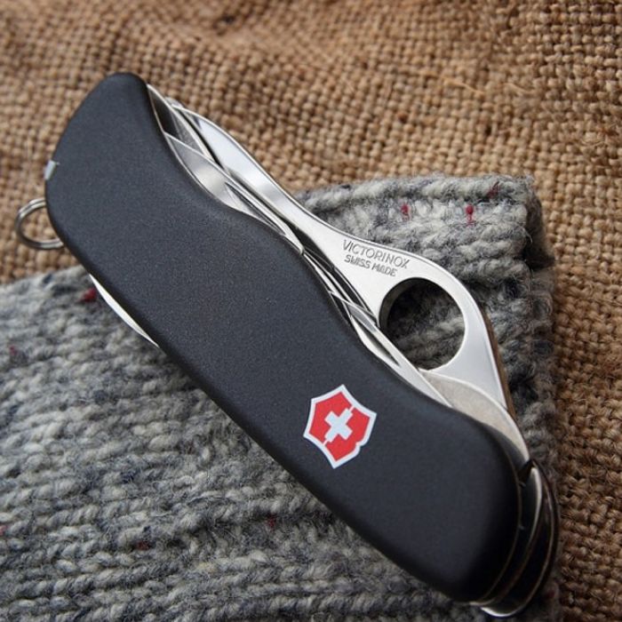 Нож перочинный Victorinox Trailmaster, сталь X50CrMoV15, рукоять нейлон, черный